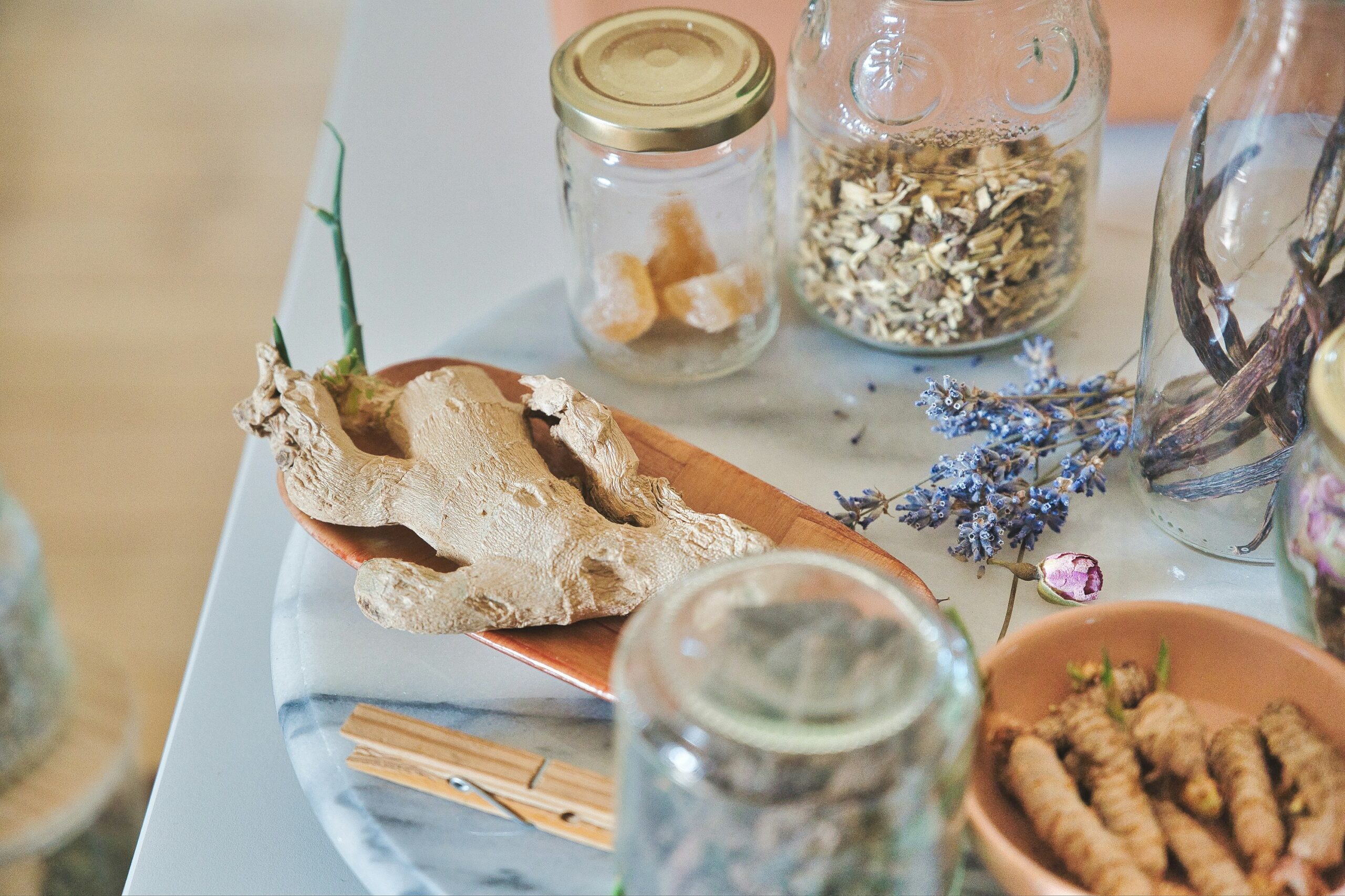 Two Departments: Supporting the Research and Development of Substitutes for Rare and Endangered Chinese Medicinal Materials